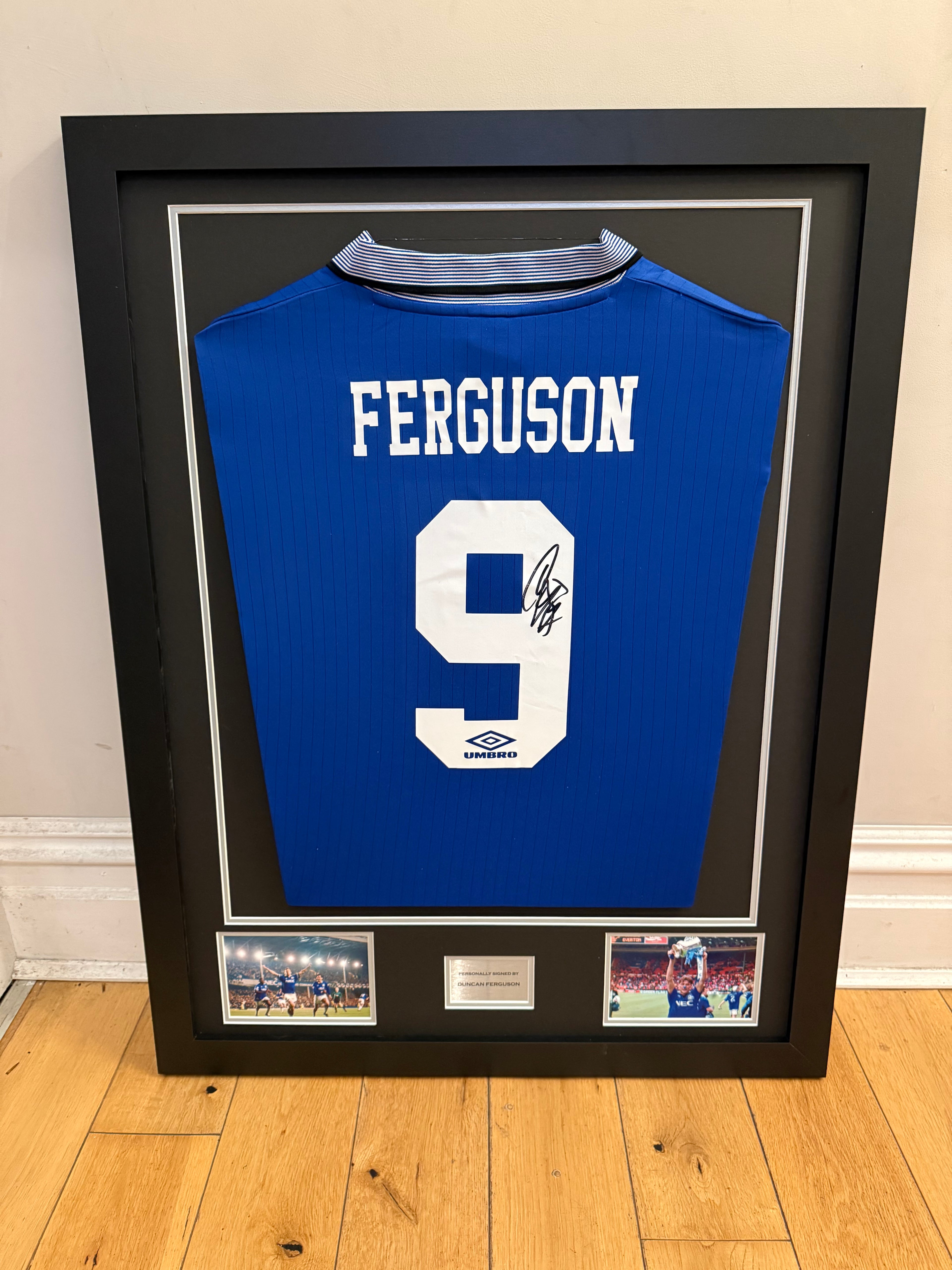 Duncan Ferguson - Framed Signed Everton Shirt with COA - XL Frame