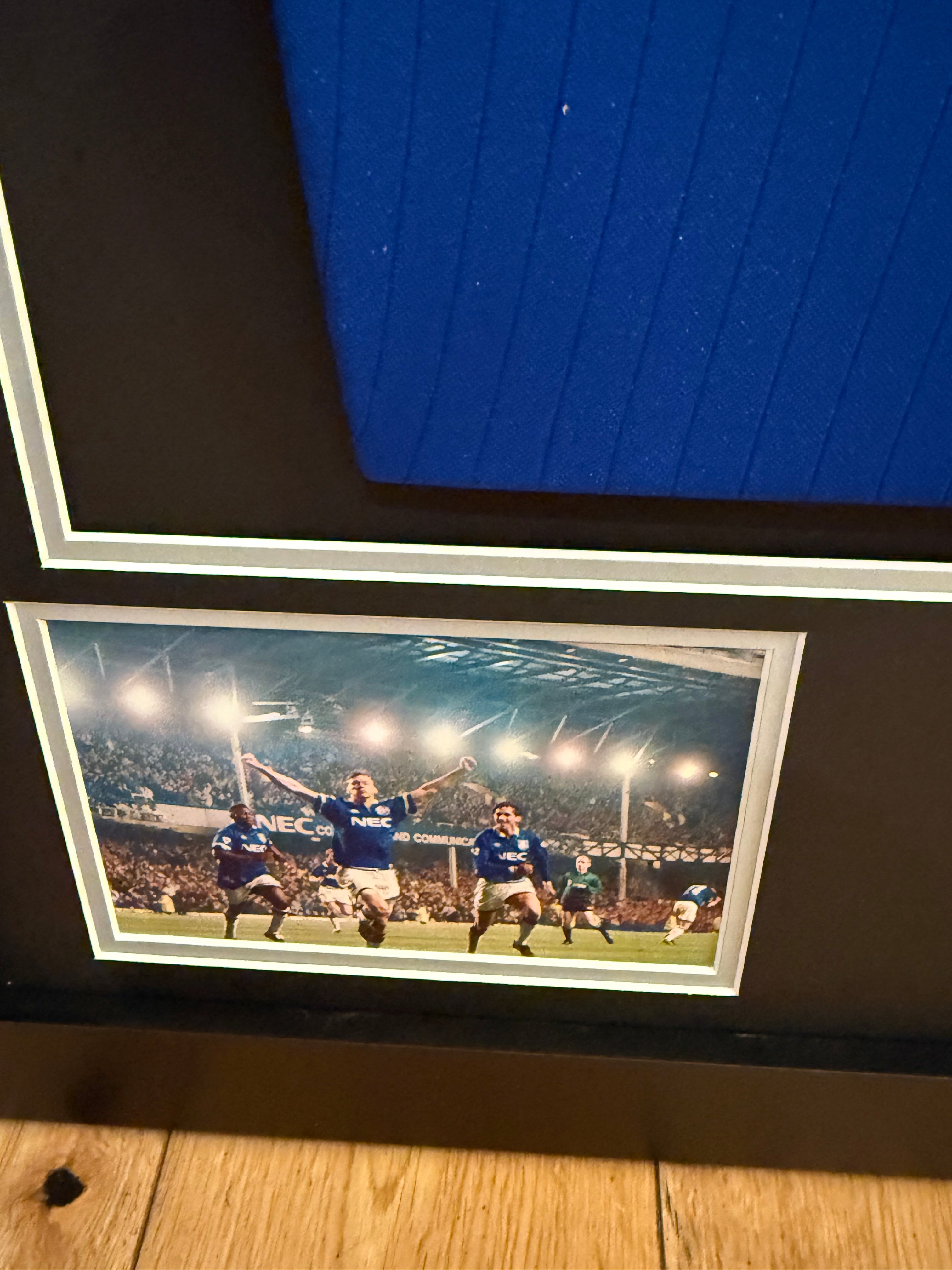 Duncan Ferguson - Framed Signed Everton Shirt with COA - XL Frame